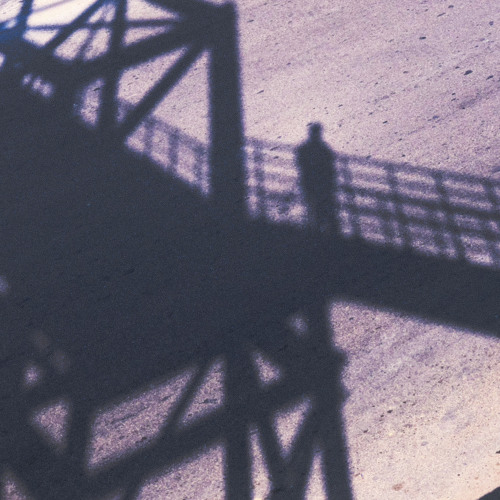 نجلس على الحافة القريبة لألفتنا ونفكر - بسام حجار