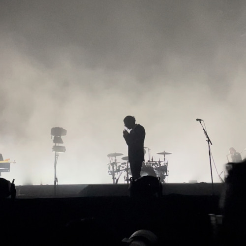 The 1975 - If You’re Too Shy(Let Me Know) Live