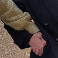 والله يا أحلى عمري في عيوني مالك مثيل