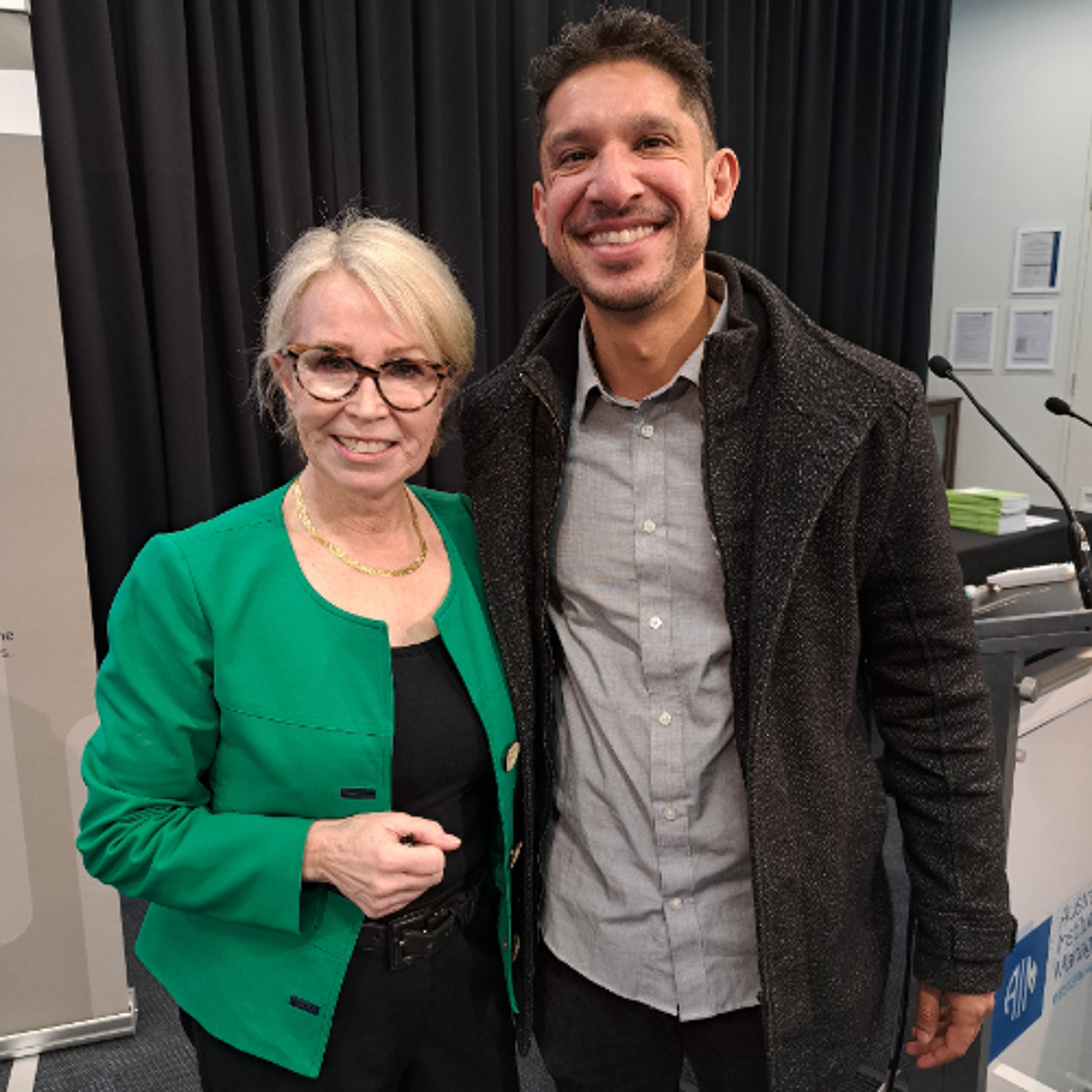 #28 Dee Roche on Leadership, Mentoring, Reflection & Lifelong Learning