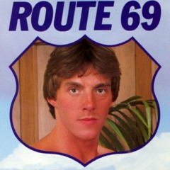 Costello Presley - Love Reaction