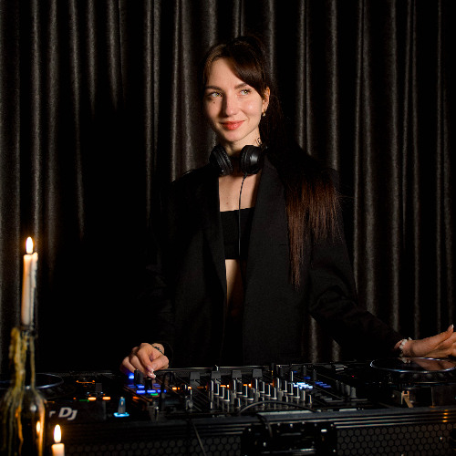 KRISTEN KROFT - KroftCast #05 [Melodic Techno / Indie Dance Dj Mix 2025]