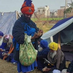 ਚਲੁ ਰੇ ਬੈਕੁੰਠ ਤੁਝਹਿ ਲੇ ਤਾਰਉ ॥ - Bhai Dharam Singh Zakhmi