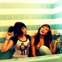 Esto Es Amor ft. Tobias Lil Polenta