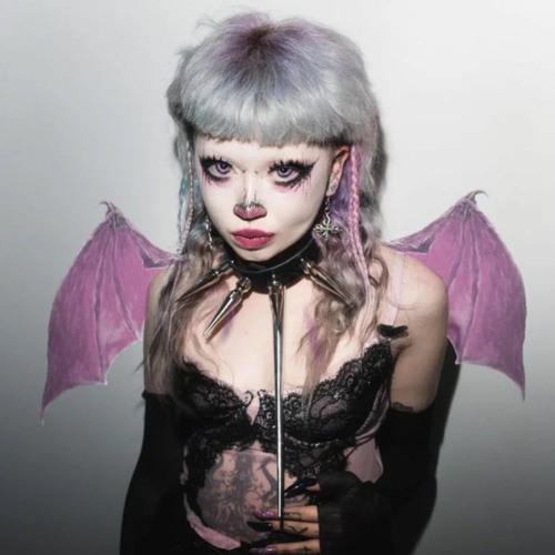 Bleeding Wings (Growing Pains) - Jazmin Bean