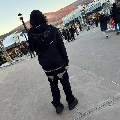 walkin (prod.dismal)