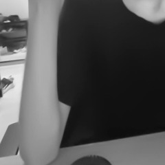 من سنين متابعين