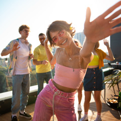 "Dancing People Are Never Wrong" mixed by Dirk H.