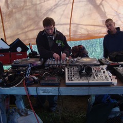 eXoticSound vs Gendefekt @HungaryTek 2010 Tape1