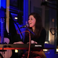 How live @ The George IV