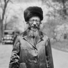 כאן ועכשיו - 260 - הרב קוק מדריך למהפכן - פודקאסט עם הרב אורי שרקי