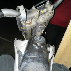 BIG_SKULLY-Hunnid fitties (prod VEEDY BEATS)