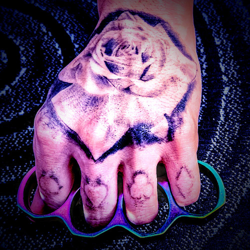 B0RN D3AD (produced by NetuH)