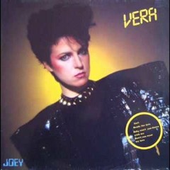 Vera - Love Comes Easy (Extended Remix) [Promo]