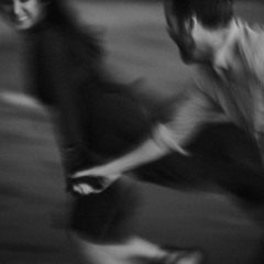 تعالَ نمشي نجري .. نتوه ...