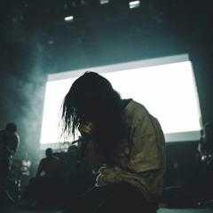 FIGURE.02 (BONES ACAPELLA)