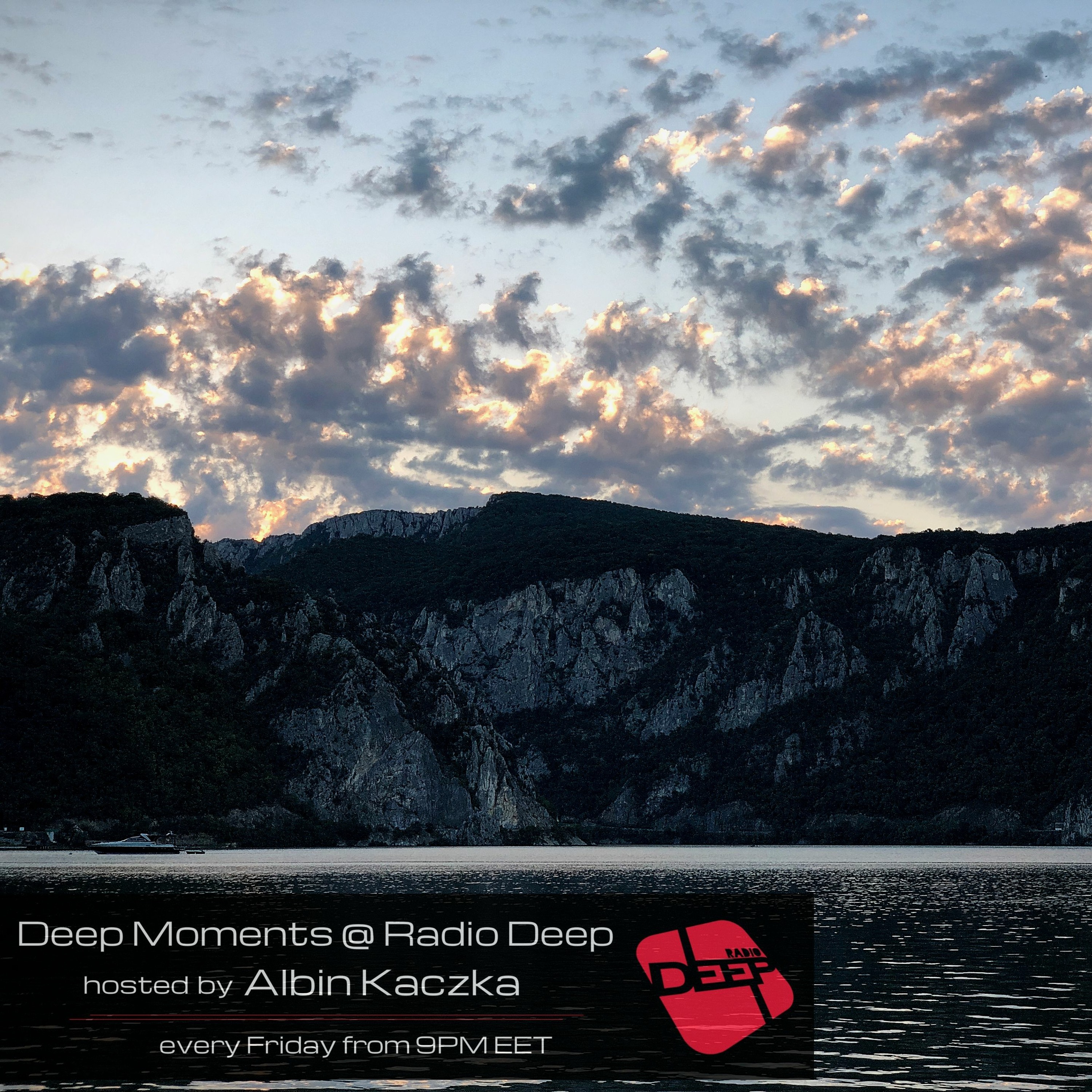 Deep Moments Radio Show