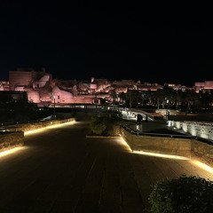 انا احسدها مراياتك ..