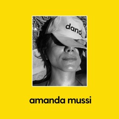 Amanda Mussi -  DARK ZOOM