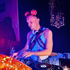 WarmUpMitSchwung @ETAGE 31.10.25