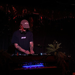 Luke Watson Minimal deep tech mix