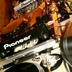 HOUSE TO REGGAETON DJ JAYP