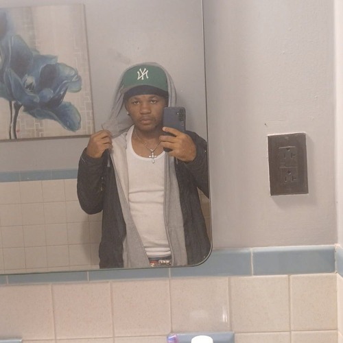 MR wavey 🥶 keep it 🅿️ cant call back up 🖤📸 wavey he's own army