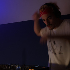 Kosmovič @ RE:RE:BOOTY // Fitnessoase Leipzig