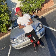 StevO3x Bitch Wait A Minute feat Yung Boon