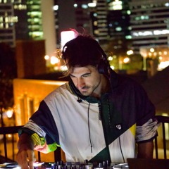 DJ Set City backpackers Brisbane