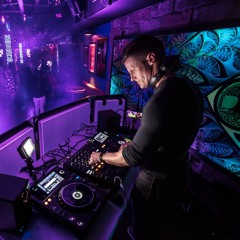 Melodic Tech 002