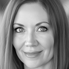 Ex-DIA Spy Turned Cyber Expert & Author. New Book On Insider Risk. Shawnee Delaney, Vaillance Group.