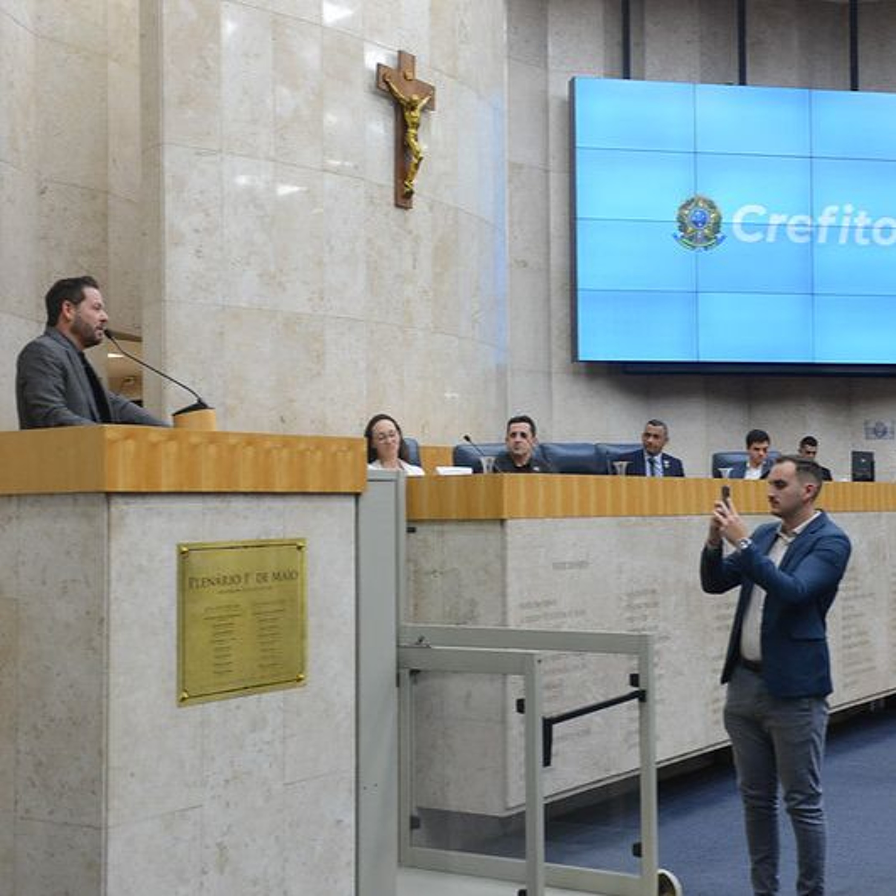 05.05.2026 = FISIOTERAPEUTAS DISCUTIRAM PISO SALARIAL DA CATEGORIA episode artwork