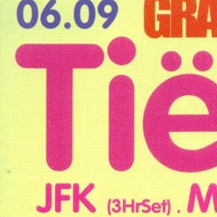 JFK introduced by Tiesto At Passion Sept 6th 2003 (45 mins)