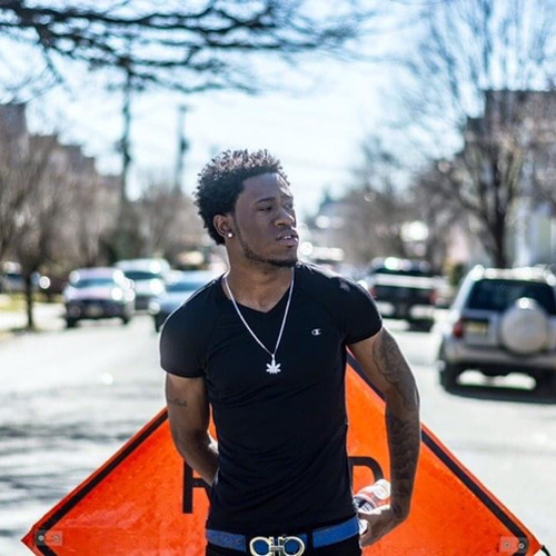 Stream Ra G Ft Cheezy --Walkin-In-- by GUAPO | Listen online for free ...