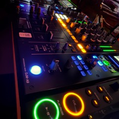 Sylvester 2025  Live  Basement Mix wav