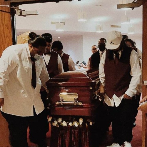 AMWARAR (Kirano, Marieleen, J.S, Jaime&Maunine)