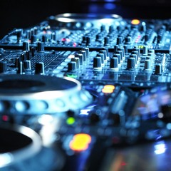 Mahoxx One - Live @Home 2025 1.0