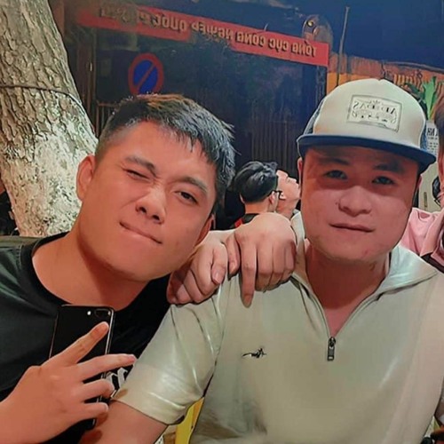 Lưu Chí Vỹ - Người Ấy Và Tôi Em Chọn Ai ( Sea & Molly C Rmx 2022 )