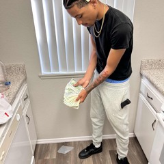 RICHRELLY-KEEPITG(prod. by stxpid)