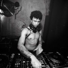 Symbiotikka  Kit Kat club Berlin 28.08.2024 - Kinky wedding closing set dragon room