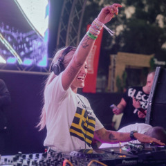 Abby Nurock #vinyl mix for #WeR1 music app