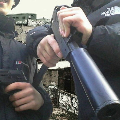 Weekz Feat. Den-S - Get Gassed CLIP