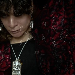 Yasmine Des Astres - Chapitre Premier De L'Errance - IV) Lune D'argent