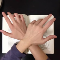 Thin long fingers + Smooth hands + more...Subliminal.