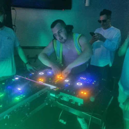 Jamesy Last 20 Mins Of ABER Takeover reverse bass