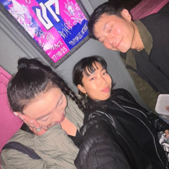 Ulnaparti Mix at The Glove That Fits