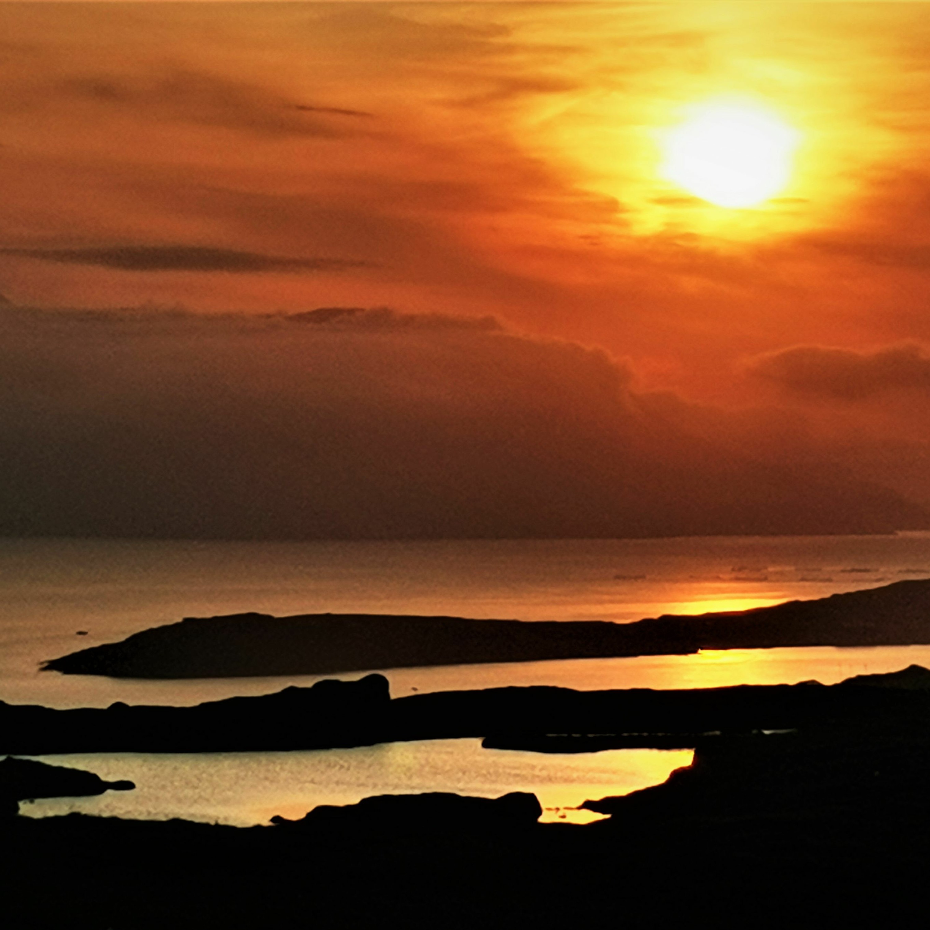 Soothing and relaxing piano music