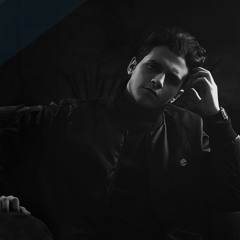 اطمني | صوتك | بين ايديك ( Medly - Live Cover) Mohammed Esmail