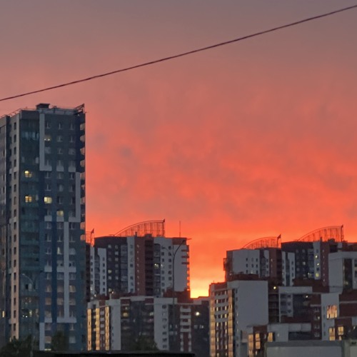 Вспоминаю твои глаза